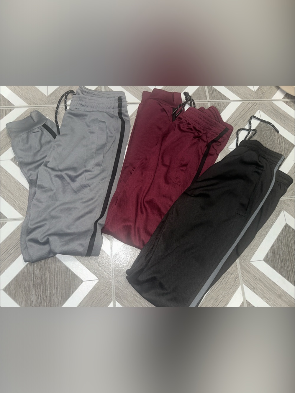 Kids Athletic Jogger Sweatpants - Gray, Maroon & Black